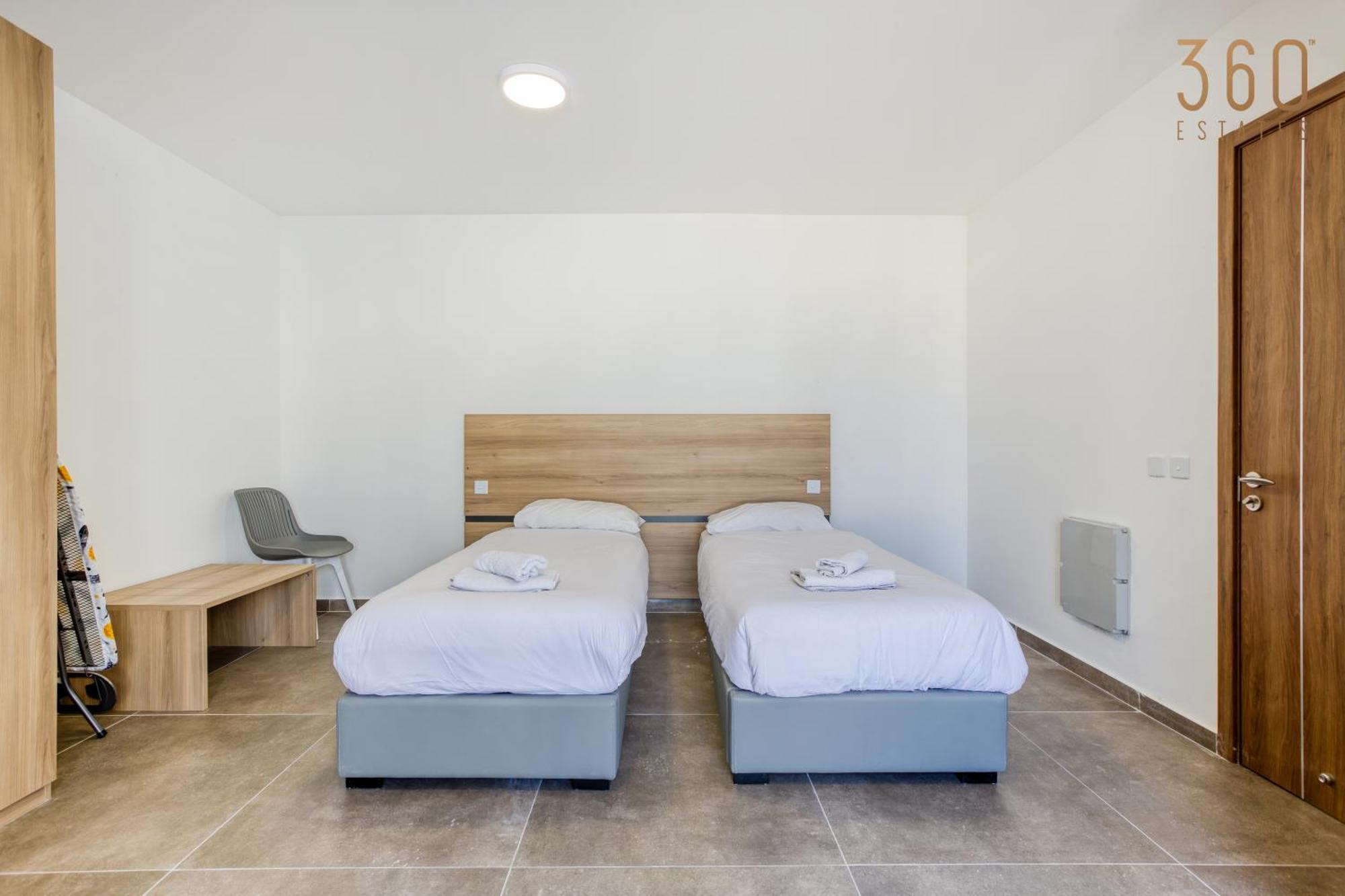 The St Pauls Bay Escape Suites By 360 Estates St. Paul's Bay Exterior photo